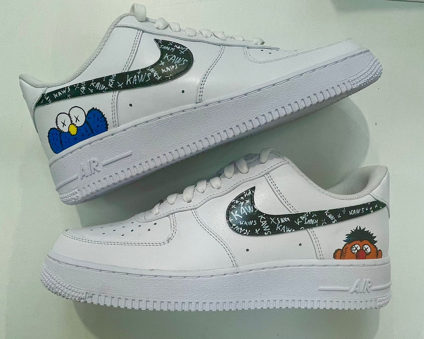 AF1 Custom “KAWS Elmo”